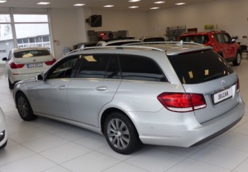 Mercedes Klasa E W212 Kombi Facelifting 220 CDI 170KM 2015 Mercedes-Benz Klasa E E220 W212 Lift 170KM Serwisowany Bezwypadkowy 2.1, zdjęcie 4