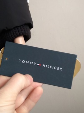 TOMMY HILFIGER PŁASZCZ ZIMOWY DAMSKI r. XS CZARNY