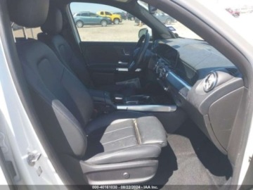 Mercedes GLB 2021 Mercedes-Benz GLB 250, 2021r., 2.0L 2.0 Benzyna 221KM, zdjęcie 8