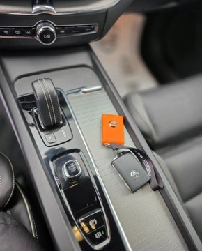 Volvo XC60 II 2022 Volvo XC 60 Lift FV 23 AWD Pakiet Dark HAK Head-UP 2.0 Diesel 197KM, zdjęcie 10