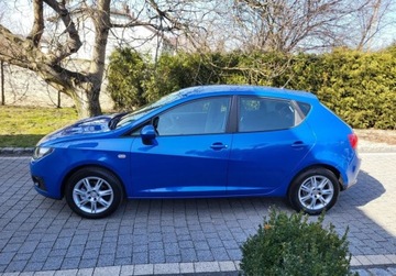 Seat Ibiza IV Hatchback 5d 1.2 MPI 70KM 2011 Seat Ibiza Seat Ibiza Tempomat Alufelgi 1.2 Benzyna 70KM, zdjęcie 1