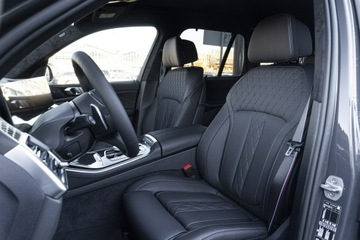 BMW X5 G05 SUV Facelifting 3.0 40d 352KM 2025 BMW X5 xDrive40d Dostępne od ręki!, zdjęcie 10