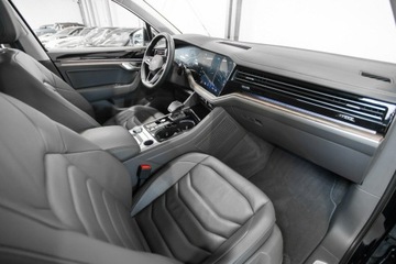Volkswagen Touareg III SUV 3.0 V6 TSI 340KM 2021 Volkswagen Touareg 3.0 TFSI 340KM. Polska. Ideał., zdjęcie 17