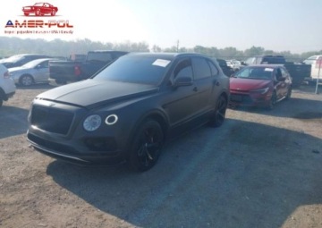 Bentley Bentayga 2018 Bentley Bentayga Signature 2018 6.0 Benzyna 600KM