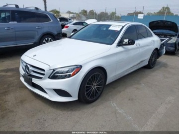 Mercedes Klasa C W205 2020 Mercedes-Benz Klasa C 300 2020 2.0l 2.0 Benzyna 255KM, zdjęcie 1