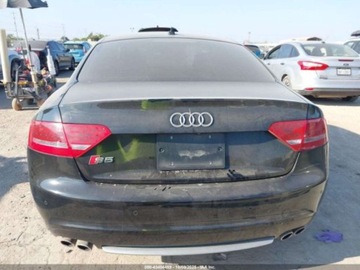 Audi A5 8T S5 Coupe 4.2 354KM 2010 Audi S5 Coupe 4.2 Premium Plus 2010 4.2 Benzyna 354KM, zdjęcie 4