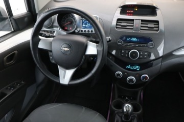 Chevrolet Spark II Hatchback 1.2L DOHC 81KM 2010 Chevrolet Spark 1.2 16V, Klima, Klimatronic, zdjęcie 6