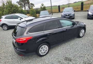 Ford Focus III Kombi Facelifting 1.5 TDCi 120KM 2016 Ford Focus 1,5 120 KM Zarejestrowany PL Nowy Rozrzad 1.5 Diesel, zdjęcie 33