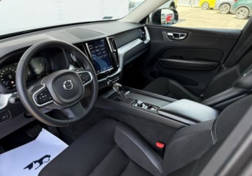 Volvo XC60 II Crossover T4 190KM 2019 Volvo XC 60 2.0 T4 190KM Gwarancja Momentum Pro Salon PL FV23 2.0 Benzyna, zdjęcie 13