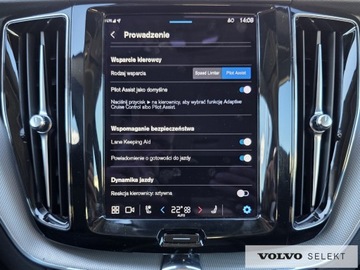 Volvo XC60 II 2023 Volvo XC 60 FV23 Plus Dark B4 B 197+14KM Aut BLIS, zdjęcie 22