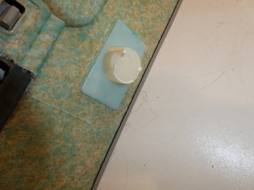 ОБИВКА БОКОВАЯ СПРАВА ЗАДНЯЯ VW T5 7H1