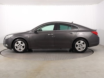 Opel Insignia I Hatchback 2.0 CDTI ECOTEC 160KM 2011 Opel Insignia 2.0 CDTI, Navi, Klima, Klimatronic, zdjęcie 2