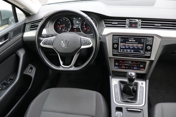 Volkswagen Passat B8 Variant Facelifting 1.5 TSI EVO 150KM 2020 VW Passat 1.5 TSI, Salon Polska, 1. Właściciel, zdjęcie 6