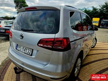 Volkswagen Sharan II Van Facelifting 2.0 TDI SCR 150KM 2015 Volkswagen Sharan Zarejestrowany gotowy do jazdy bogata wersja 2.0 Diesel, zdjęcie 3