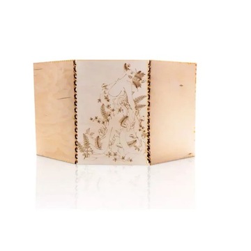 ПЕРСОНАЛИЗИРОВАННЫЙ МАСТЕР-ЭКРАН ИГРЫ 4 ПАНЕЛИ С ГРАВИРОВКОЙ