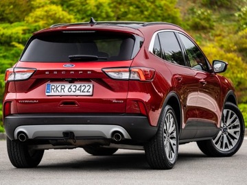 Ford Escape III 2022 Ford escpe (kuga) 4x4 AWD 2.0 bezyna, zdjęcie 12