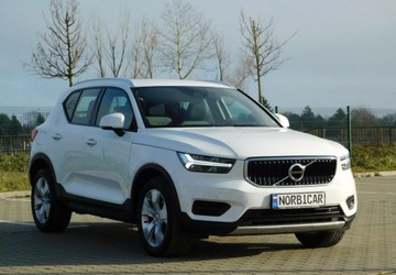 Volvo XC40 Crossover Facelifting 1.5 T2 129KM 2022 Volvo XC 40 z Gwarancja Bezwypadkowy 100 1.5 Benzyna 129KM, zdjęcie 4