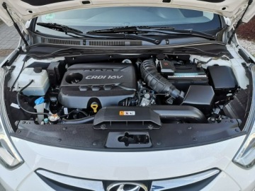 Hyundai i40 Kombi 1.7 CRDi HIGH 136KM 2015 Hyundai i40 1.7 CRDI 136KM Klima Tempomat Parktron, zdjęcie 23