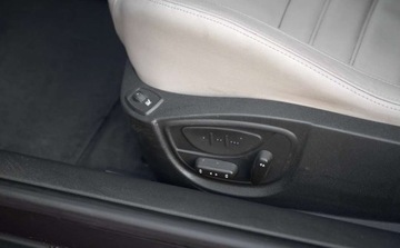 Renault Laguna III 2008 Renault Laguna Renault Laguna 3.5 V6 Initiale 3.5 Benzyna 238KM, zdjęcie 17