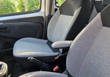Fiat Qubo Qubo Seria 1 1.4 77KM 2017 Fiat Qubo Zarejestrowany - Bezwypadkowy - Klima - Super stan 1.4 77KM, zdjęcie 23