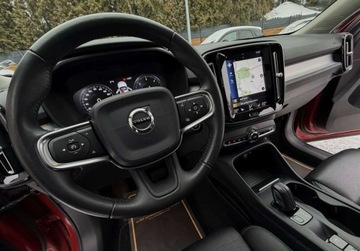 Volvo XC40 Crossover 2.0 D4 190KM 2018 Volvo XC 40 D4 190KM AWD SKORA panorama BLISautomat GWARANCJAHARMANKARDON, zdjęcie 28