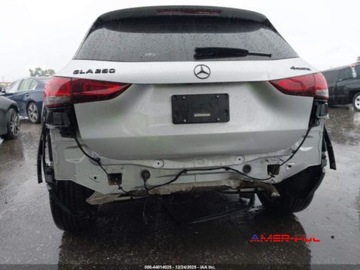 Mercedes GLA II 2021 Mercedes-Benz GLA 2021 r., 2,0L 4MATIC 2.0 Benzyna 221KM, zdjęcie 3