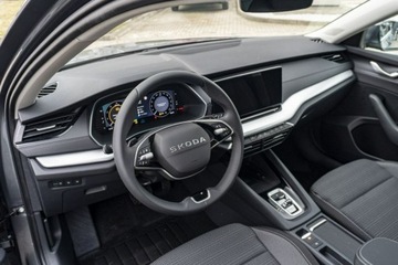 Skoda Octavia IV Liftback 1.5 TSI EVO 150KM 2025 Škoda Octavia Skoda Octavia Combi Edition 130, zdjęcie 10