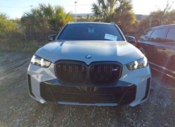 BMW X5 G05 2024 BMW X5 2024, 4.4L, 4x4, M60I, od ubezpieczalni 4.4 Benzyna 523KM, zdjęcie 3