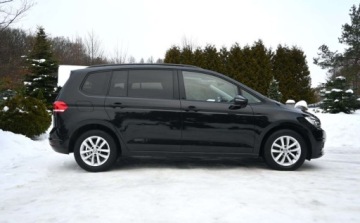 Volkswagen Touran III 1.6 TDI 115KM 2018 Volkswagen Touran 1,6 TDI 115 KM DSG FULL LED HIGH-LINE Alcantara Nawigacja, zdjęcie 9
