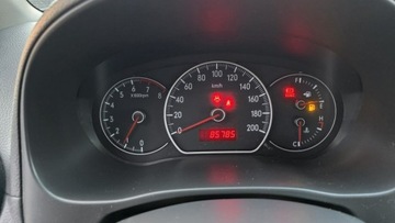 Suzuki SX4 I Hatchback 1.6 i 16V VVT 107KM 2006 Suzuki SX4 Mały Przebieg, zdjęcie 12