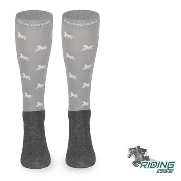 Длинные носки для верховой езды из микрофибры с лошадиным принтом.