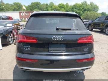 Audi Q5 II SUV 2.0 TFSI 252KM 2018 Audi Q5 2018 AUDI Q5 2.0T PREMIUM2.0T TECH PREMIUM 2.0 Benzyna 252KM, zdjęcie 6