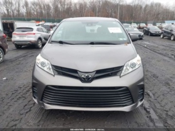 Toyota Sienna III 2020 Toyota Sienna L 2020 3.5 Benzyna 296KM, zdjęcie 7