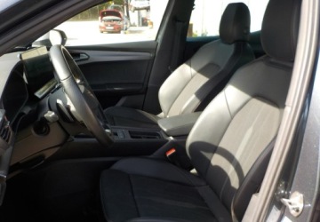 Cupra Leon II Hatchback 1.5 eTSI MHEV 150KM 2023 Cupra Leon Okazja 1.5 Benzyna 150KM, zdjęcie 25