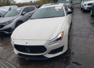 Maserati Quattroporte II 2019 Maserati Quattroporte 2019, 3.8L, GTS GRANSPORT, po gradobiciu 3.8 Benzyna, zdjęcie 3
