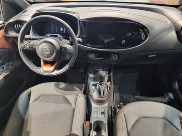 Toyota Aygo X 2025 Toyota Aygo X Inne Aygo X Hybrid 1.5 Style e-CVT,, zdjęcie 3