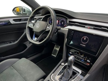 Volkswagen Arteon Shooting Brake R 2.0 TSI 320KM 2022 Volkswagen Arteon R Shooting Brake 4Motion 2.0 TSI 319 KM DSG FV23 2.0, zdjęcie 15