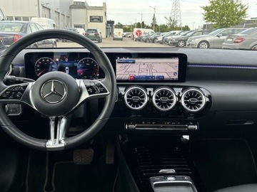 Mercedes Klasa A W177/V177 Hatchback Facelifting 1.3 200 163KM 2024 Mercedes-Benz A 200 Gwarancja/ Oświetlenie Ambient, zdjęcie 16