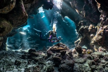 Фото-видео фонарь для дайвинга Orca Torch D950V