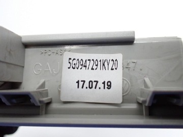 LAMPA INTERIÉR KABINY ORIGINÁLNÍ 5G0947291K VW GOLF VII 7 19R