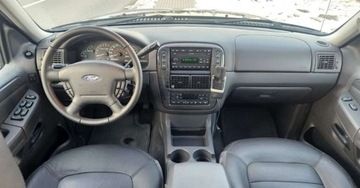 Ford Explorer III 2003 Ford Explorer 4.6 V8 4X4Reduktor 7 Foteli HAKD 4.6 Benzyna 239KM, zdjęcie 6