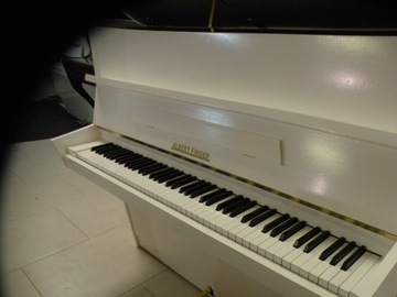 Пианино Albert Finger, идеальное состояние.