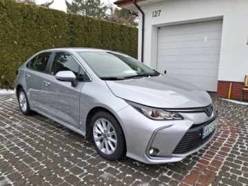 Toyota Corolla XII 2022 Toyota Corolla 2022 1.8 Hybryda Salon PL