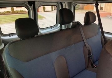 Renault Trafic II Kabina 2.0 dCi 115KM 2012 Renault Trafic Kupiony w Polsce - wersja Long - 9 foteli - 2,0 - 114 KM 2.0, zdjęcie 15