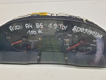 8D0919033A PŘÍSTROJOVÁ DESKA BUDÍKY AUDI A4 B5 1.9 TDI