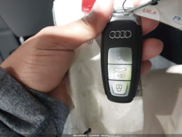 Audi A8 D5 Sedan 3.0 55 TFSI 340KM 2019 Audi A8 L 55 2019, 3.0L V6 335KM, 4x4, auto odpala i jezdzi, od ubezpiecza, zdjęcie 17