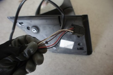 MERCEDES VANEO W414 ZRCÁTKO PRAVÉ 5 PIN
