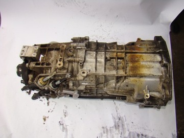 SKRZYNIA BIEGÓW MANUALNA VOLKSWAGEN CRAFTER 2.0 9062606800