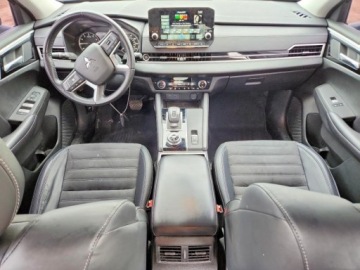 Mitsubishi Outlander III 2023 Mitsubishi Outlander Se 2023 2.5 Benzyna 181KM, zdjęcie 8
