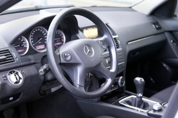 Mercedes Klasa C W204 Limuzyna 1.8 180 K 156KM 2010 Mercedes C 180 1.8 156KM/Klimatronic/ 6 Biegów/, zdjęcie 10